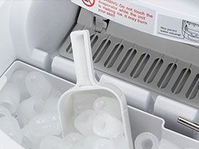 6 Reasons To Get a Portable Ice Maker